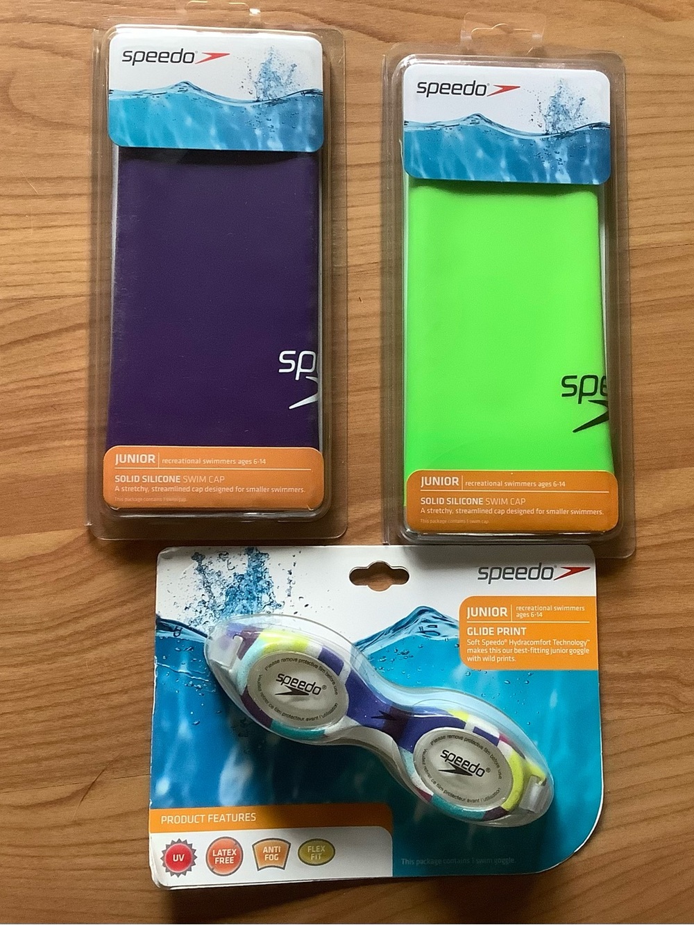 Speedo NEW Kids Junior Silicone 2 Swim Caps &No Leak Glide Print Goggles 6-14 yr